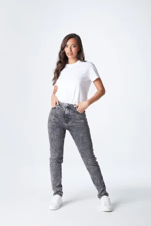 Urban Bliss Womens Acid Wash Mom Jean - Size 14 UK