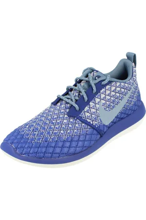 Nike Womens Roshe Two Flyknit 365 Running Trainers - - Size UK 4