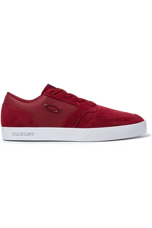 Oakley Lighthouse Lace-Up Smooth Leather Mens Trainers 13550 4ST - Size UK 9