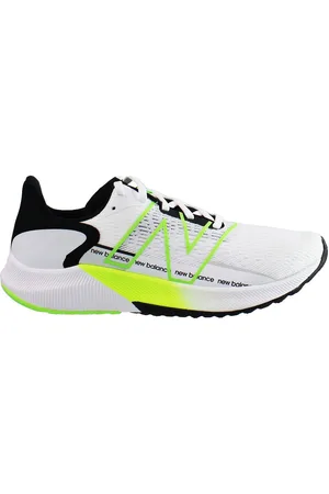New Balance FuelCell Propel V2 Mens Running Trainers - Size UK 7