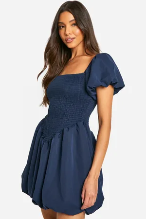 Boohoo Womens Shirred Short Sleeve Dipped Hemm Smock Dress - - Size 10 UK