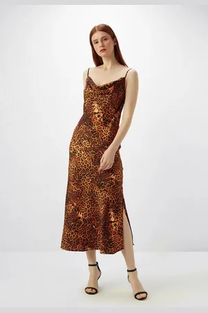 Gusto Womens Animal Print Satin Dress in Leather - Size Small
