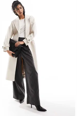 Forever New Womens formal wrap coat with tie belt in -White - Size 16 UK