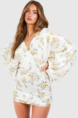 Boohoo Womens Floral Extreme Batwing Plunge Mini Dress - - Size 14 UK