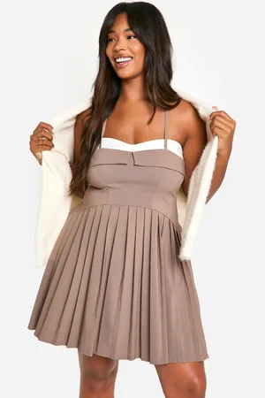 Boohoo Womens Plus Contrast Pleated Detail Skater Dress - viscose - Size 18 UK