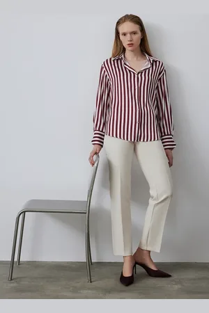 Gusto Womens Striped Satin Shirt - - Size Small