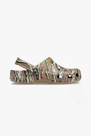 Crocs 206454-260 CLASSIC PRINTED CAMO Unisex Clogs Khaki - - Size 7-8 (UK Shoe)