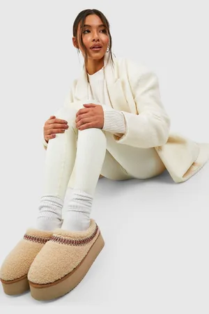 Boohoo Womens Borg Embroidered Platform Cosy Mules - - Size UK 6