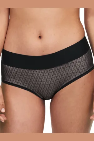 Chantelle Womens Smooth Lines Covering Shorty - Nylon - Size X-Small