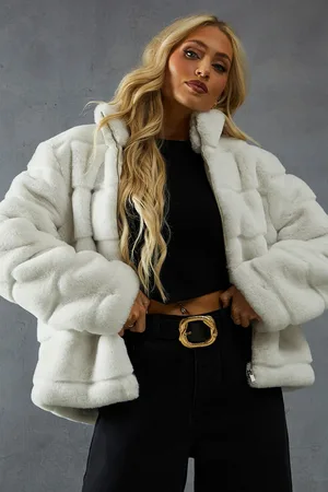 MissPap Womens Super Soft Faux Fur Layered Coat - - Size Medium