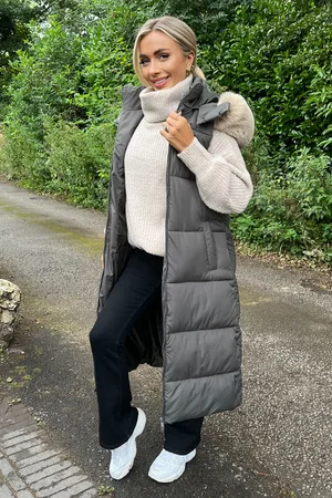 Ax Paris Womens Faux Fur Hooded Longline Padded Gilet - Size 8 UK