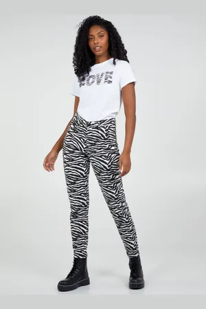 Pink Vanilla Womens RAW - Zebra Print Love Slogan T-Shirt - - Size Small