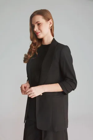Gusto Womens Relaxed Fit Blazer - - Size Large
