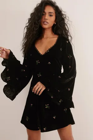 NASTY GAL Womens Velvet Floral Embroidered Ruffle Lace Trim Mini Dress - - Size 10 UK