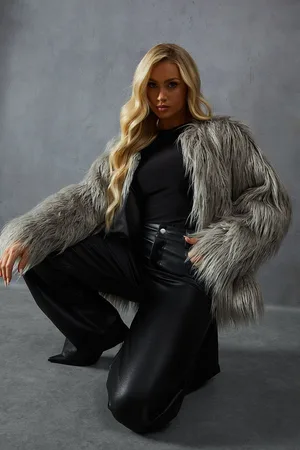 MissPap Womens Shaggy Faux Fur Coat - - Size Small