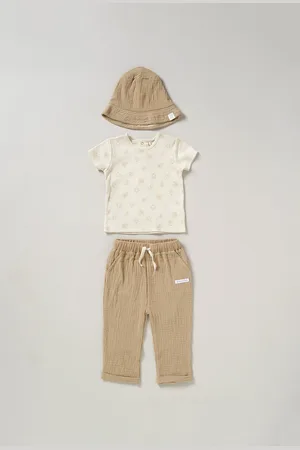 HOMEGROWN Childrens Unisex Under the Sea Print 3-Piece T-shirt, Trousers and Reversible Bucket Hat Outfit Set - - Size 0-3M