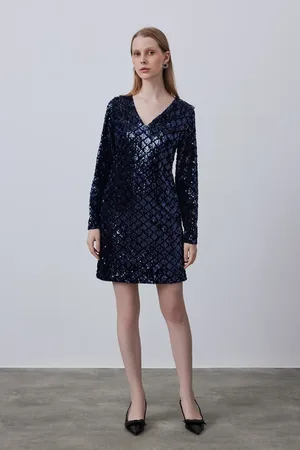 Gusto Womens V Neck Sequin Dress - - Size Medium