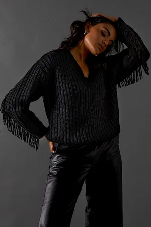 warehouse Womens Fringed Back V Neck Jumper - - Size Small