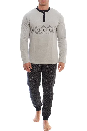Kisses and Love KLP3 Mens Long Sleeve Fleece Winter Pajamas - - Size Medium