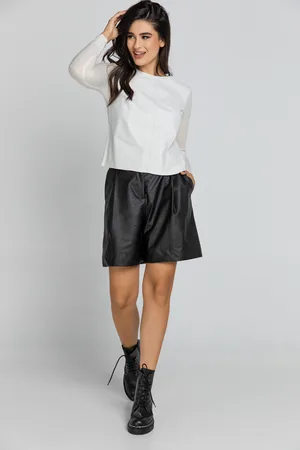 Conquista Womens Faux Leather Bermuda Shorts by Fashion - Size Small