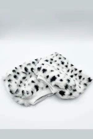 SVNX Womens Faux Fur Boot Covers in Black and White - One Size
