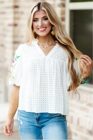 Azura Exchange Womens Floral Embroidered Puff Sleeve Notched Neck Blouse - Size Medium