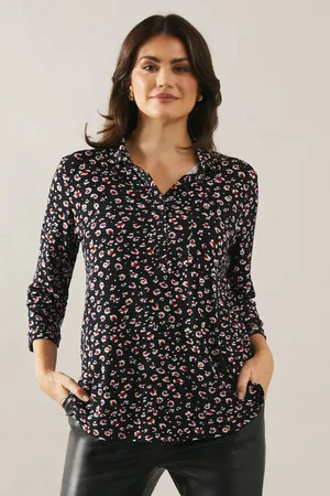 wallis Womens Floral Animal Print Overhead Shirt - - Size Medium