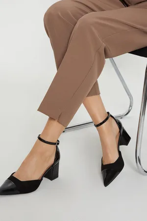 wallis Womens Wide Fit Dollis Pointed Two Part Toe Cap Courts - - Size UK 7