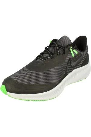 Nike Quest 3 Shield Mens Trainers - Size UK 6.5
