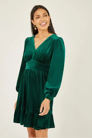 Mela Womens Velvet Long Sleeve Skater Dress - Size 8 UK