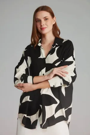 Gusto Womens Printed Viscose Shirt - - Size Large