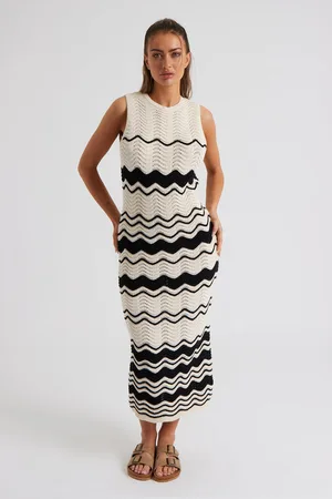 Urban Bliss Womens White Zig Zag Pointelle Midaxi Dress - - Size 14 UK