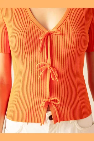 Ro&Zo Womens Tie Front Ribbed Top - Size Large