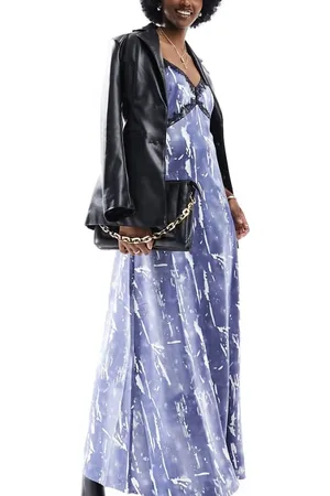 VERO MODA Womens satin maxi slip dress with lace trim in blue crinkle print - - Size X-Small