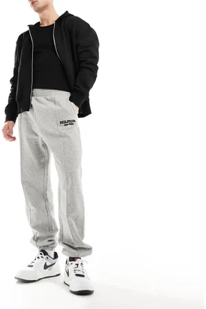 Tommy Hilfiger Mens monotype joggers in dark - Size Large