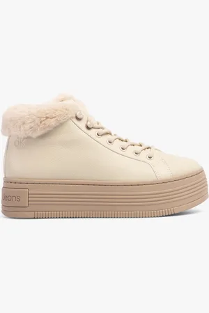 Calvin Klein BOLD PLATFORM LOW LACE UP Womens Trainers Eggshell/Savannah Tan - - Size UK 5