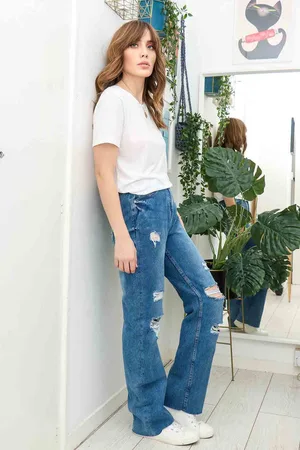Urban Bliss Womens Mid Ripped Flare Jean - Size 10 UK