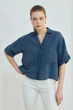 Gusto Womens Striped Short Sleeve Shirt - - Size Medium