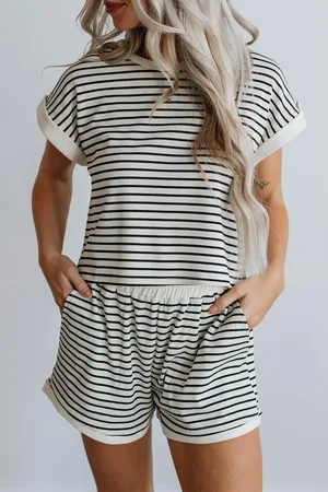 Azura Exchange Womens Stripe Contrast Edge Tee and Shorts Set Cotton - Size Large