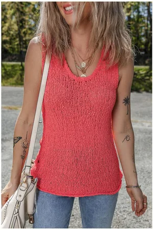 Azura Exchange Womens Flamingo Textured Knit U Neck Slim Fit Sweater Vest - - Size Medium