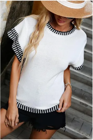 Azura Exchange Womens Contrast Trim Round Neck Batwing Sleeve Knitted Top - Size Small