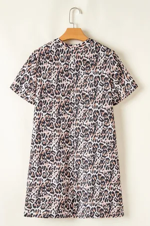 Azura Exchange Womens Leopard Print Crew Neck Shift Short T Shirt Dress - Size Small