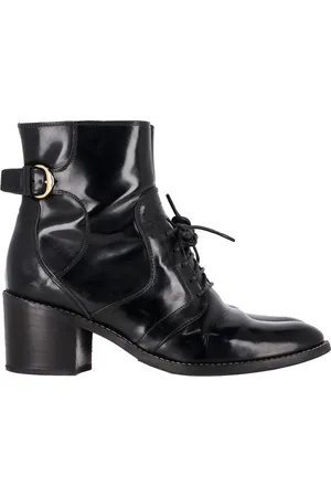 LOUIS VUITTON Pre-owned Womens Lace-Up Heeled Boots in Patent Leather - Size EU 39