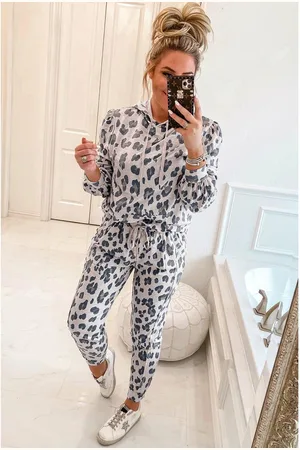 Azura Exchange Womens Leopard Print Drawstring Hoodie and Skinny Pants Lounge Set - Size Large