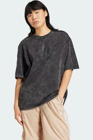 adidas Womens Washed-Out Boyfriend-Fit Tee - Cotton - Size 2XS