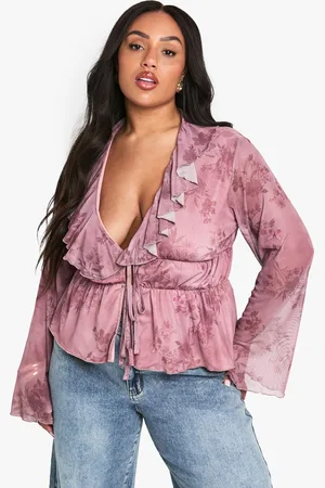 Boohoo Womens PLUS RUFFLE TIE DETAIL FLARED SLEEVE TOP - - Size 24 UK