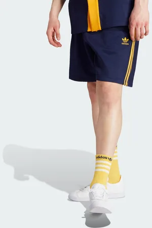 adidas Mens Adicolor Classics+ Shorts - Recycled Material - Size Medium