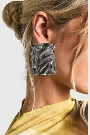 Boohoo Womens Rectangle Hammered Metal Stud Earrings - - One Size