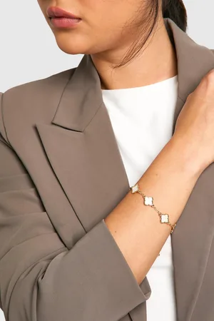 Boohoo Womens Pearl Multi Clover Bracelet - - One Size