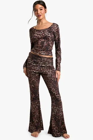 Boohoo Womens Loungewear Print Foldover Waist Flared Trousers - Size 6 UK